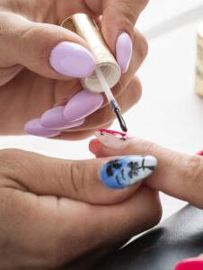 Nail Technology: Certificate